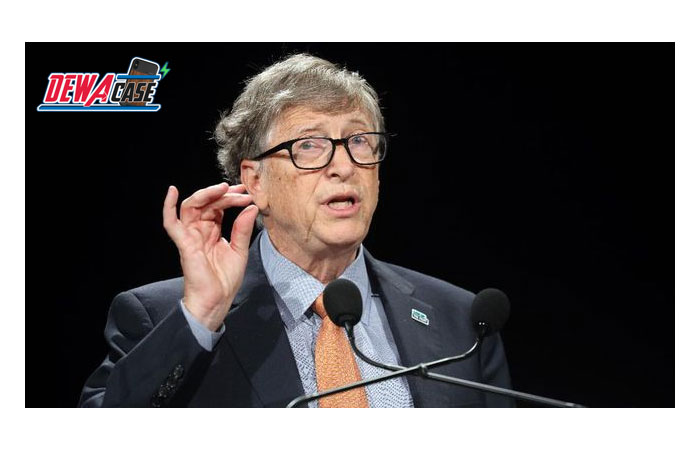 Bill Gates Disuntik Vaksin Corona: Saya Merasa Sehat