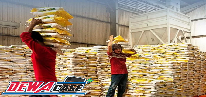 Bulog Akan Gelontorkan 720 Ribu Ton Bantuan Pangan pada 2026